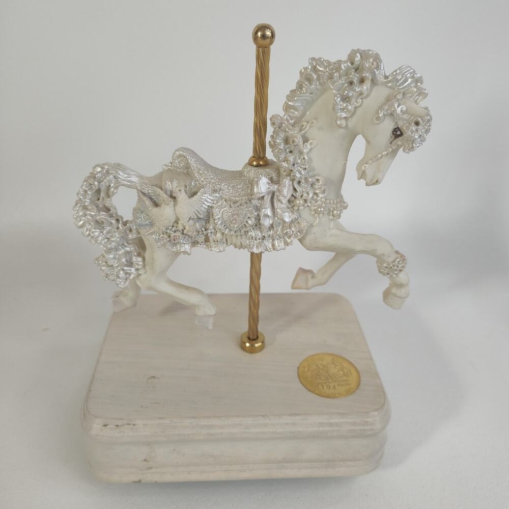VTG Giftec 1990 Wedding Bells Carousel Horse 0194/9500
